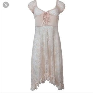 Daphne daze pink lace dress